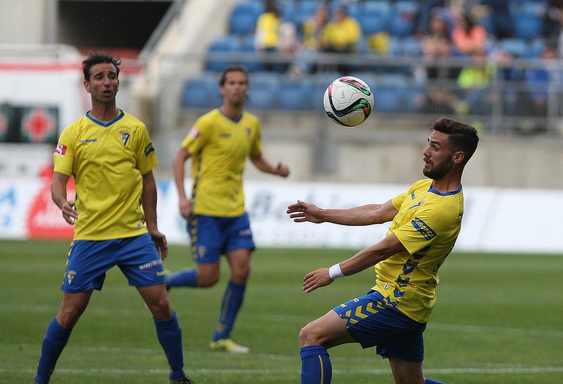 Fotos: Las imágenes del partido Cádiz CF- Mérida