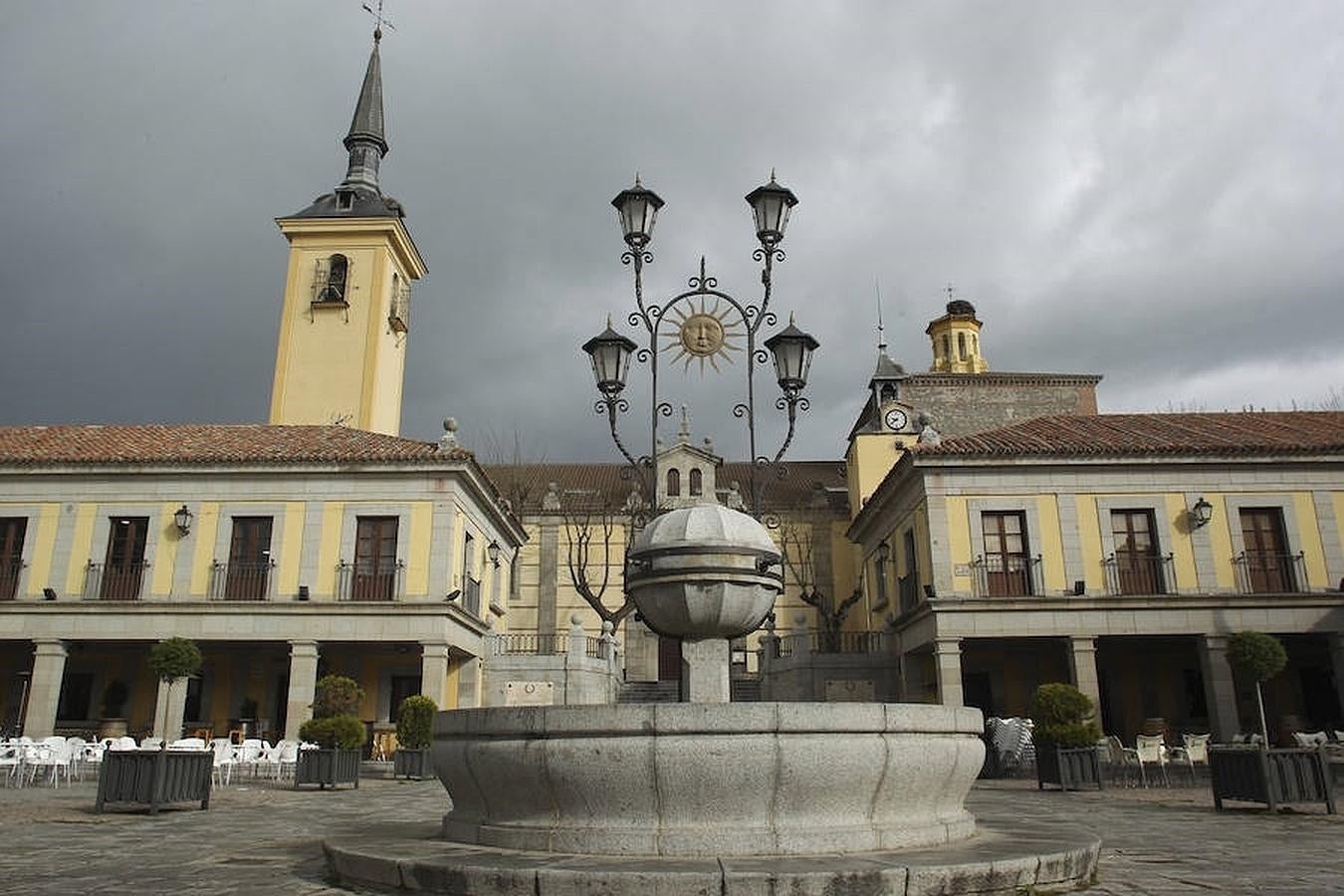 11. Fuente de la Plaza Mayor de Brunete