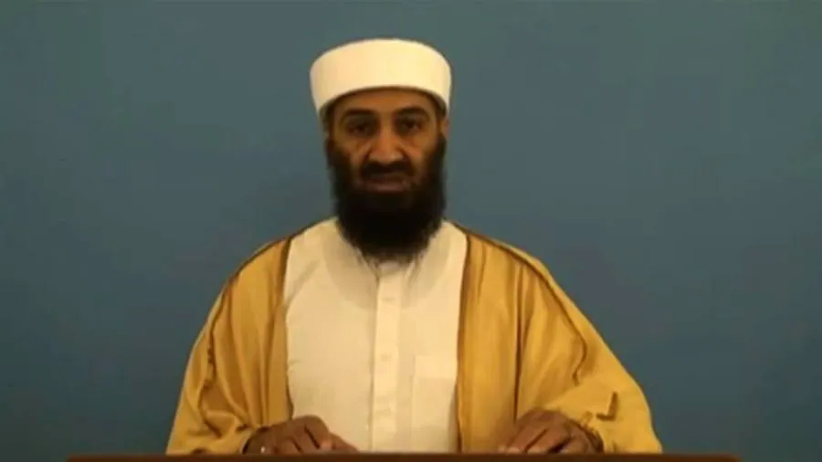 El líder de Al Qaida da un discurso en un vídeo hallado en la casa donde se escondía, material que fue desclasificado por la inteligencia estadounidense