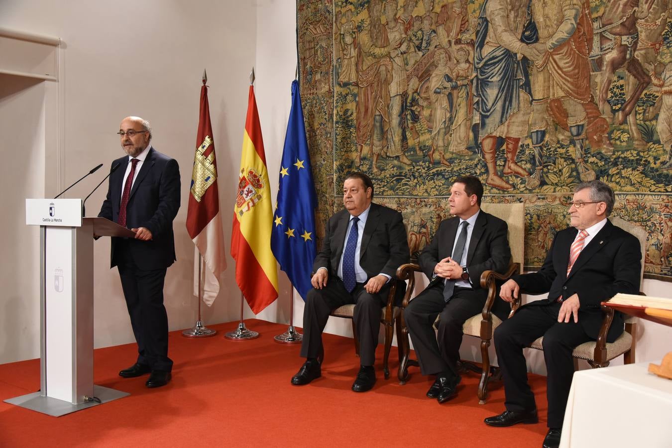 Toma de posesión de Ángel Felpeto como consejero de Educación