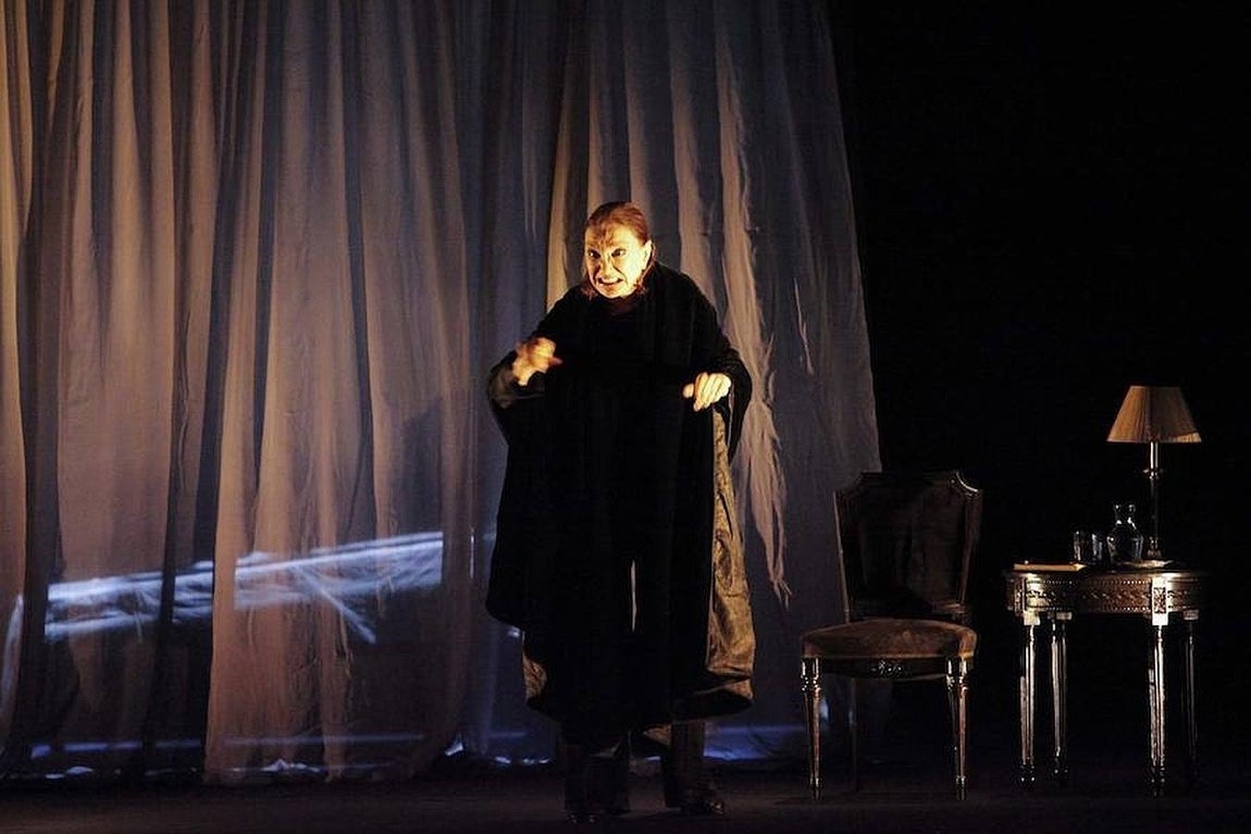 «La violación de Lucrecia». En 2010 estrenó este clásico de Shakespeare. Su apuesta escénica se tildó de proeza.