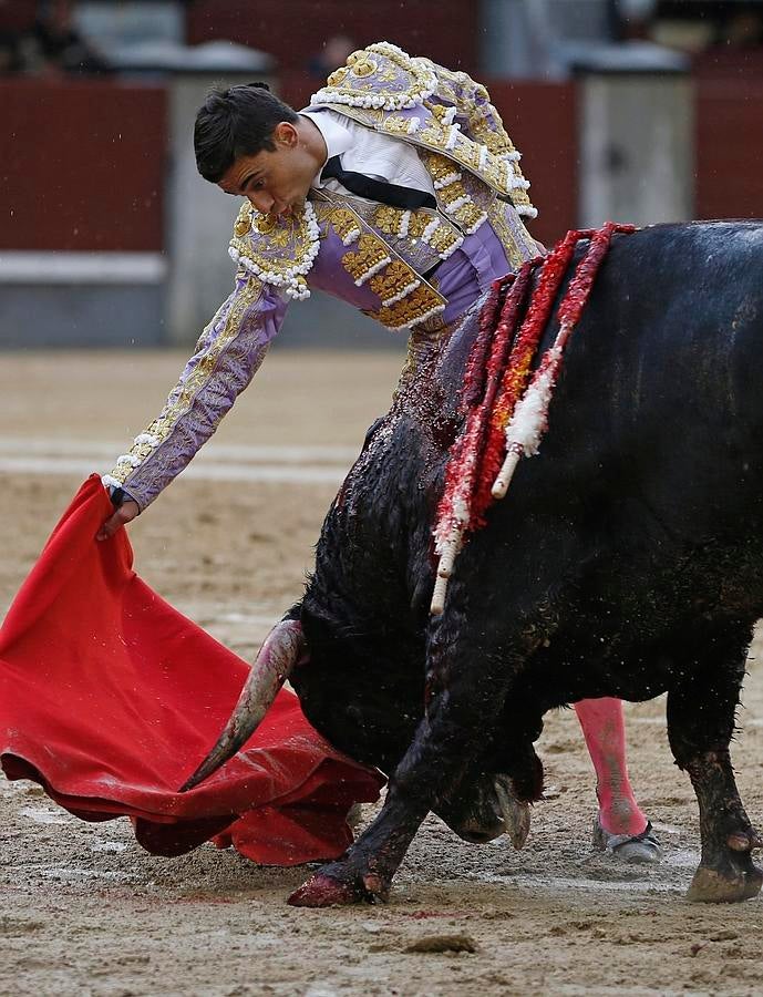 La pureza de Paco Ureña en San Isidro, en imágenes