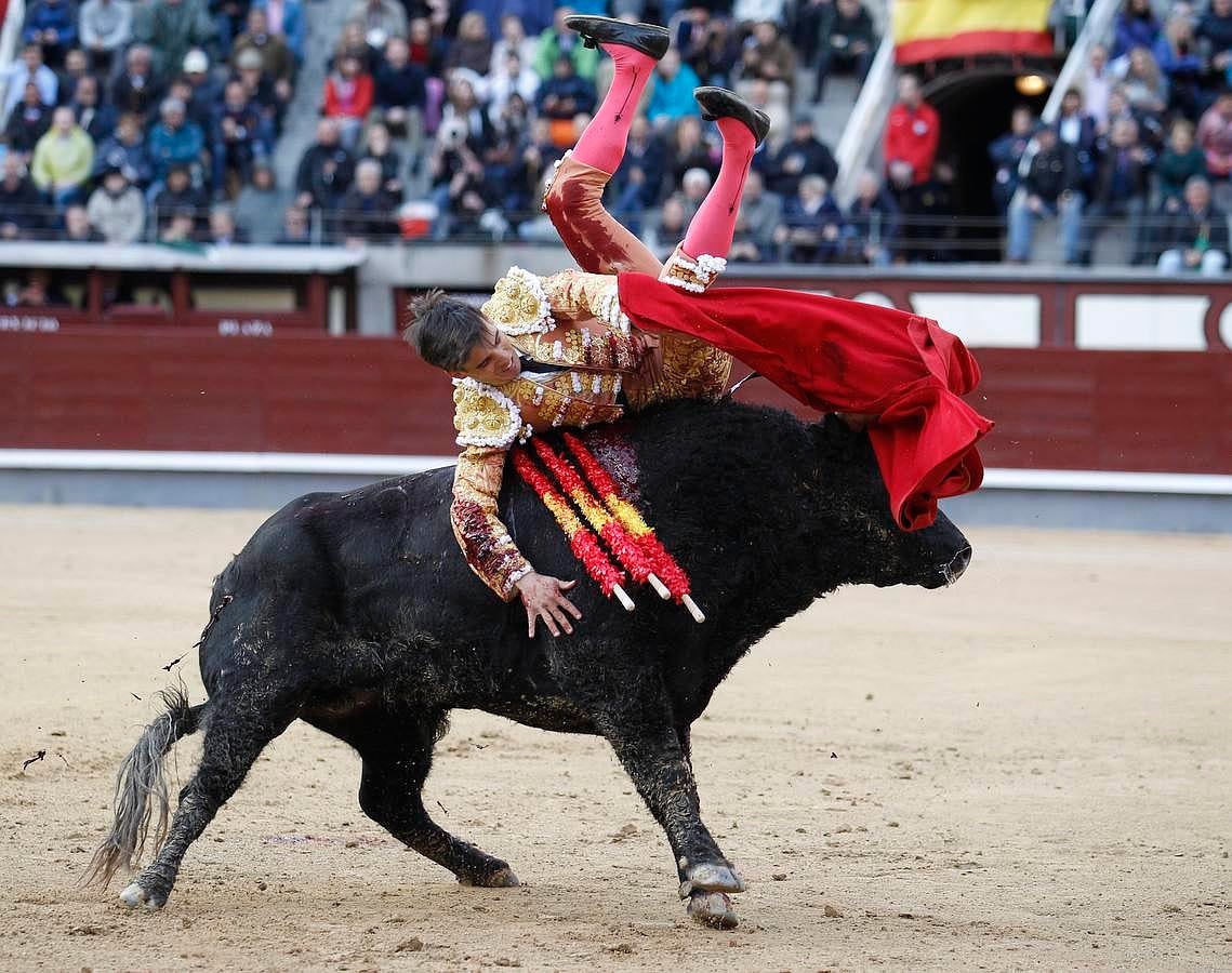 La sangre de Gonzalo Caballero y el triunfo de Morenito, foto a foto