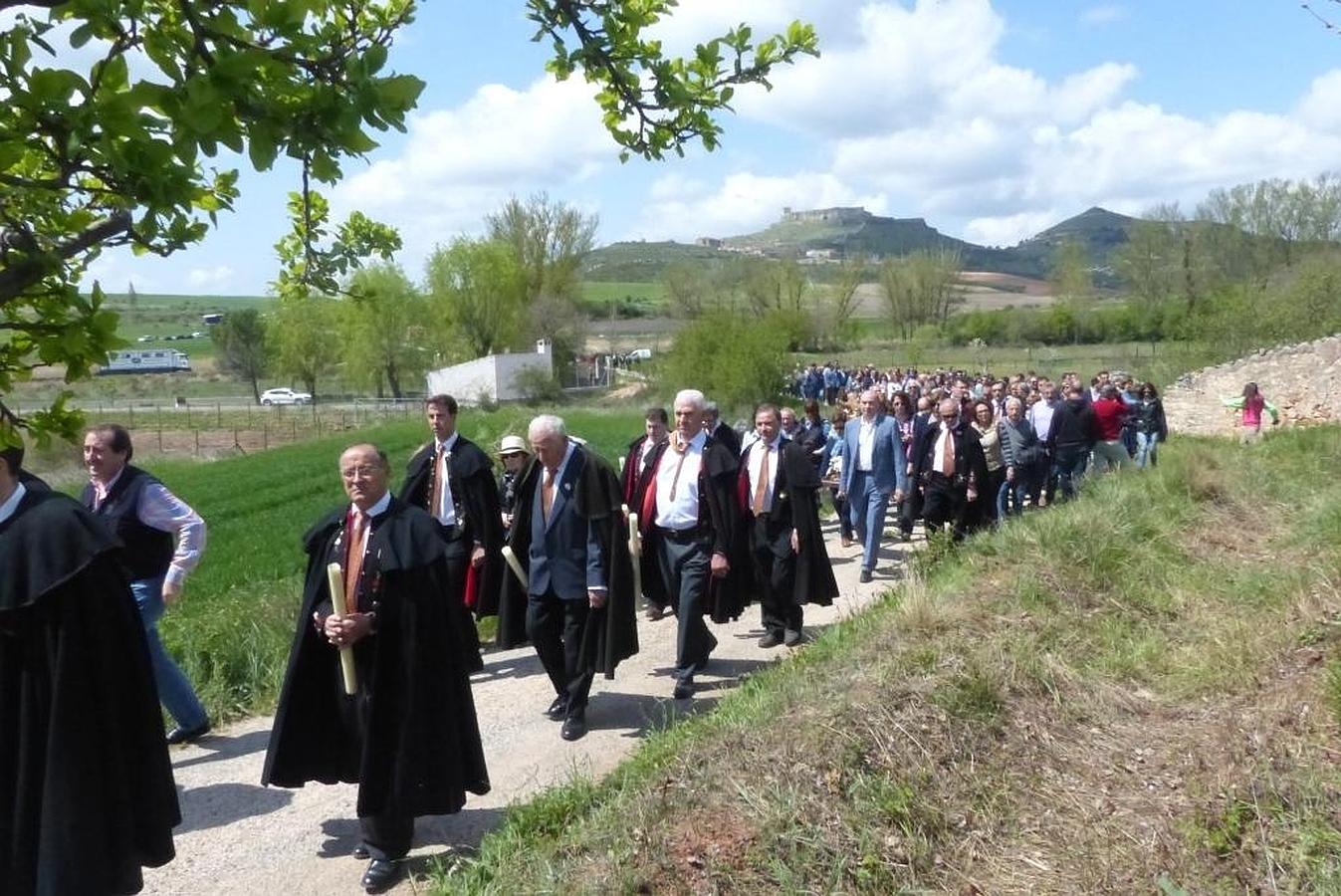 La procesión de la mañana, en la que participó el presidente de la Diputación de Guadalajara. 