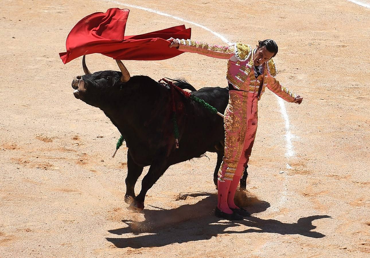 La Feria taurina de Nimes, en imágenes