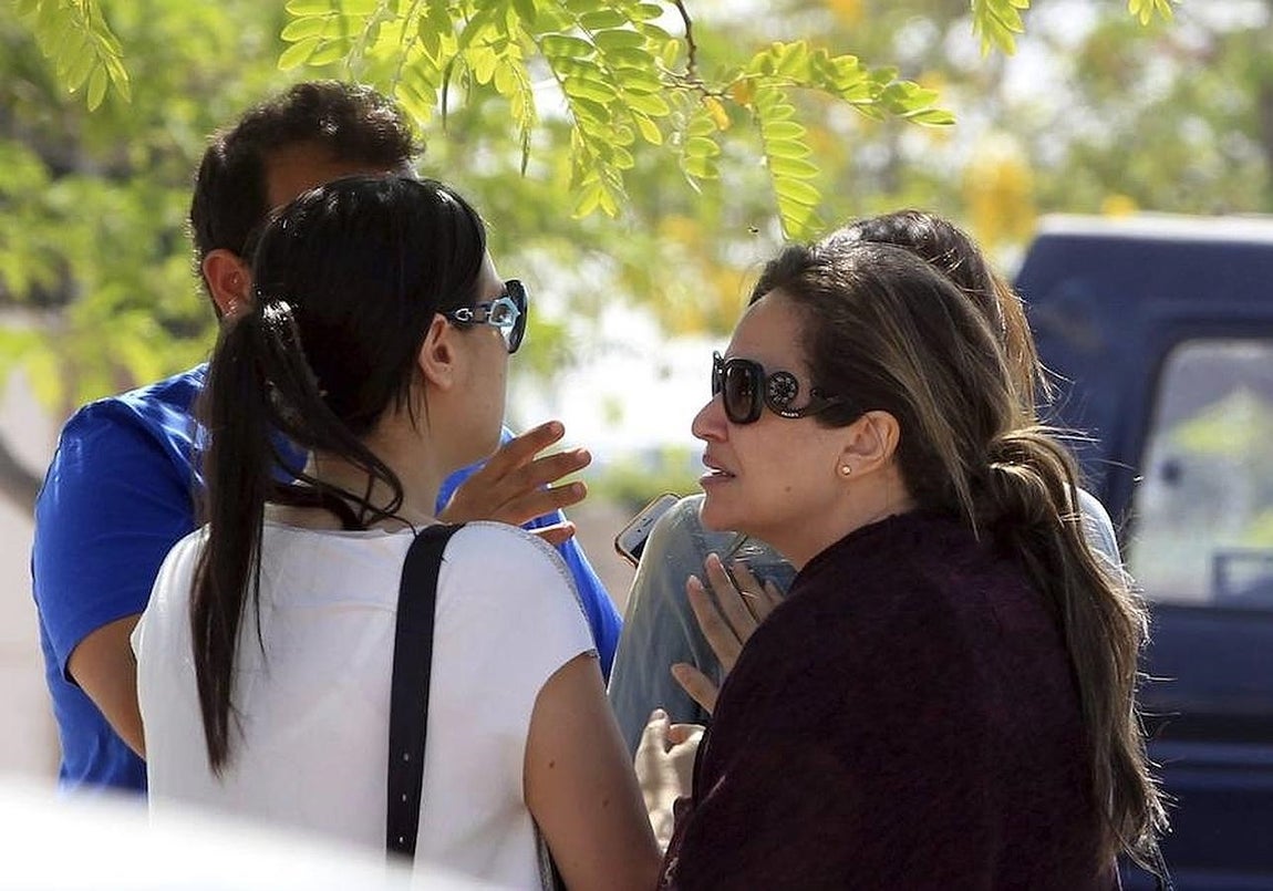 equipos de investigación y rescate han comenzado la búsqueda del avión que desapareció del radar esta madrugada a las 02.45 hora local. 