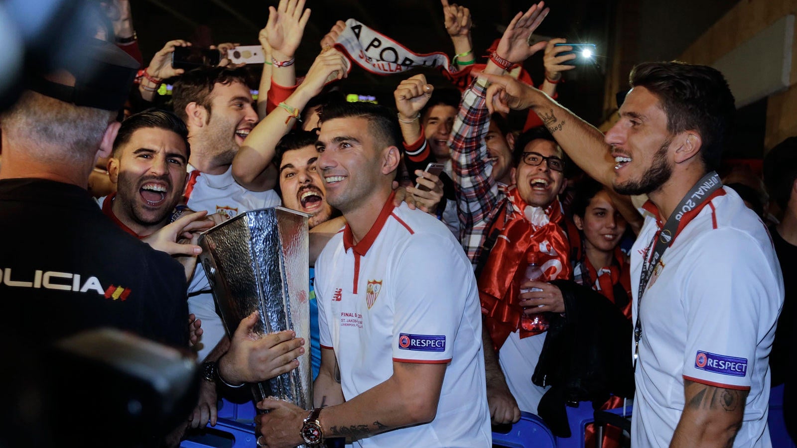 El Sevilla llega a la ciudad con la Europa League