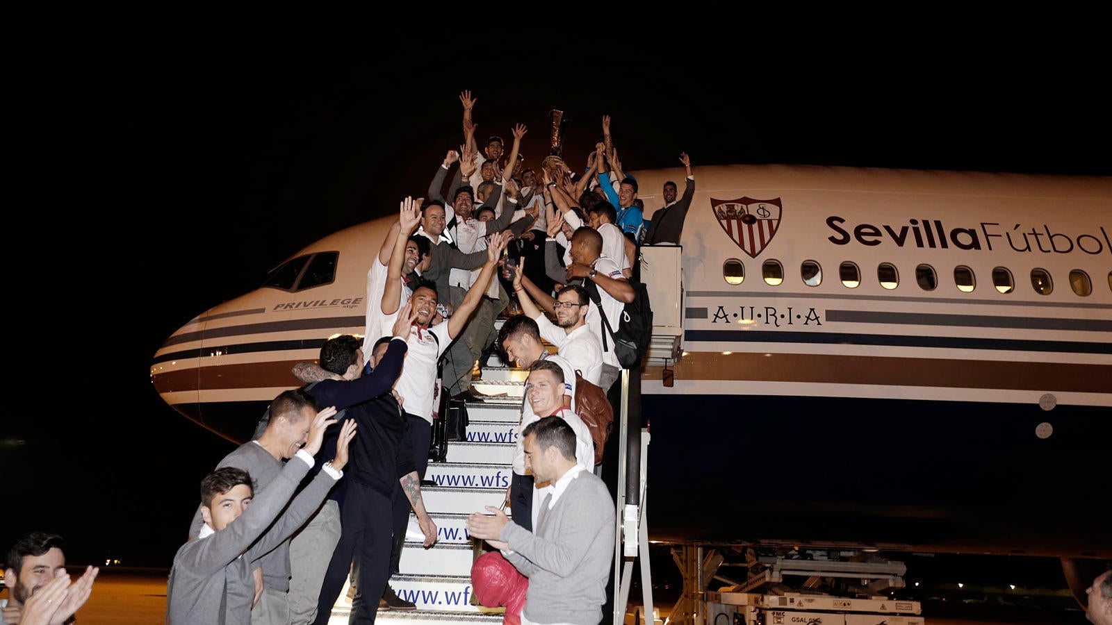 El Sevilla llega a la ciudad con la Europa League