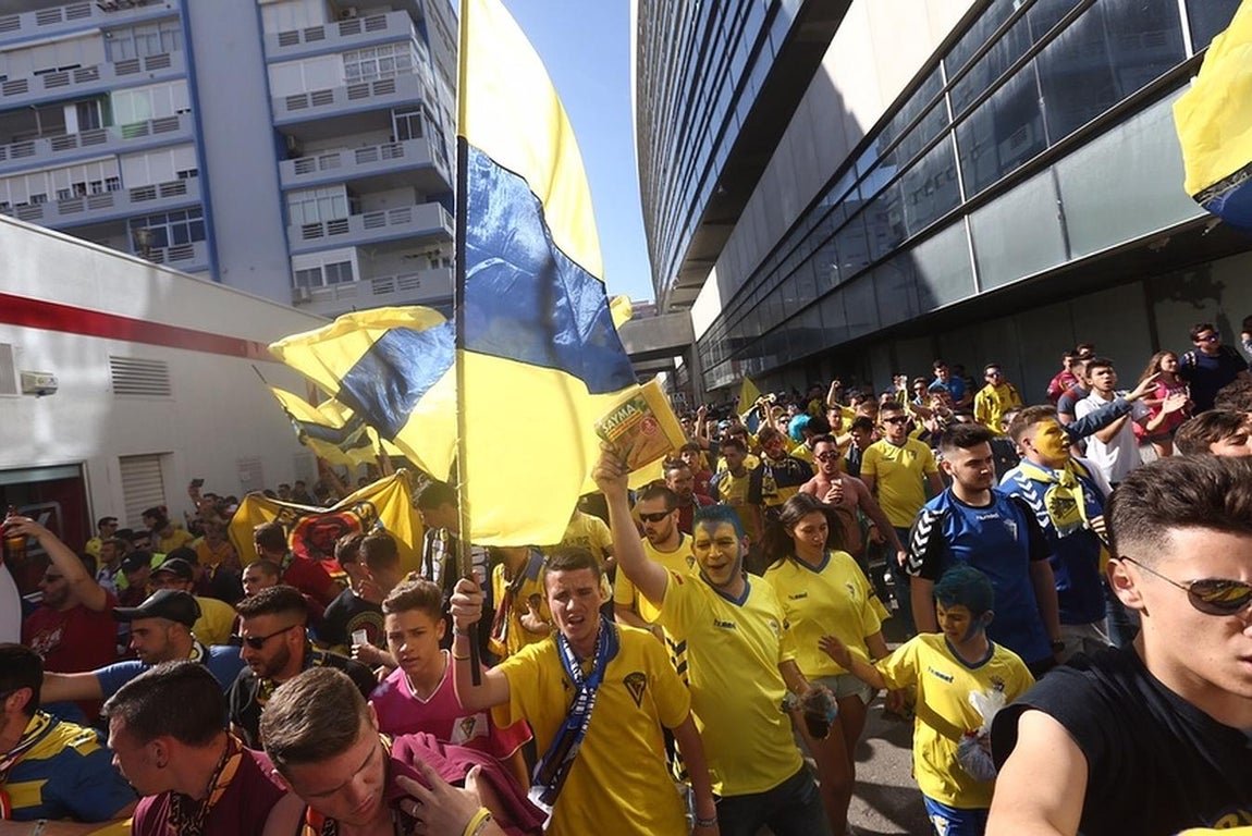 Así fue la bienvenida al Cádiz