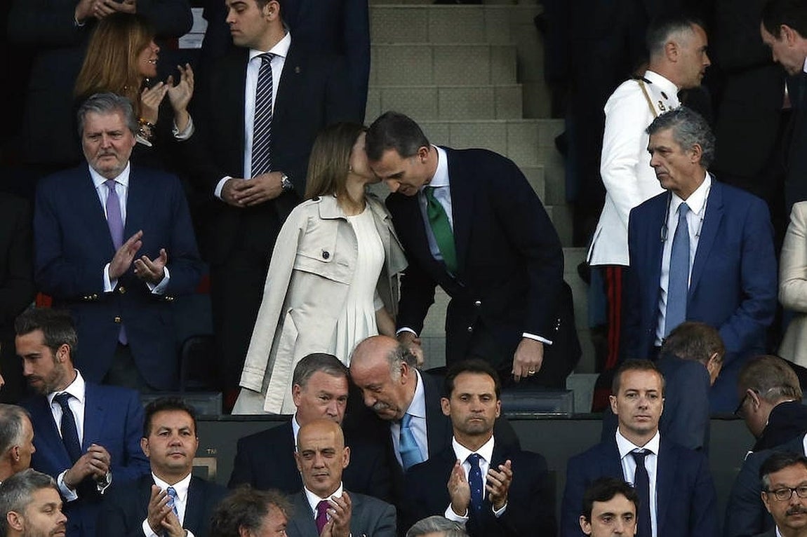 En imágenes: la afición se vuelca con sus equipos en la final de la Copa del Rey