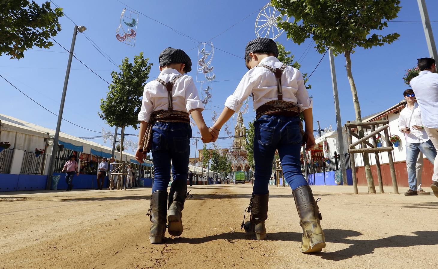 El tranquilo Lunes de Feria de Córdoba, en imágenes