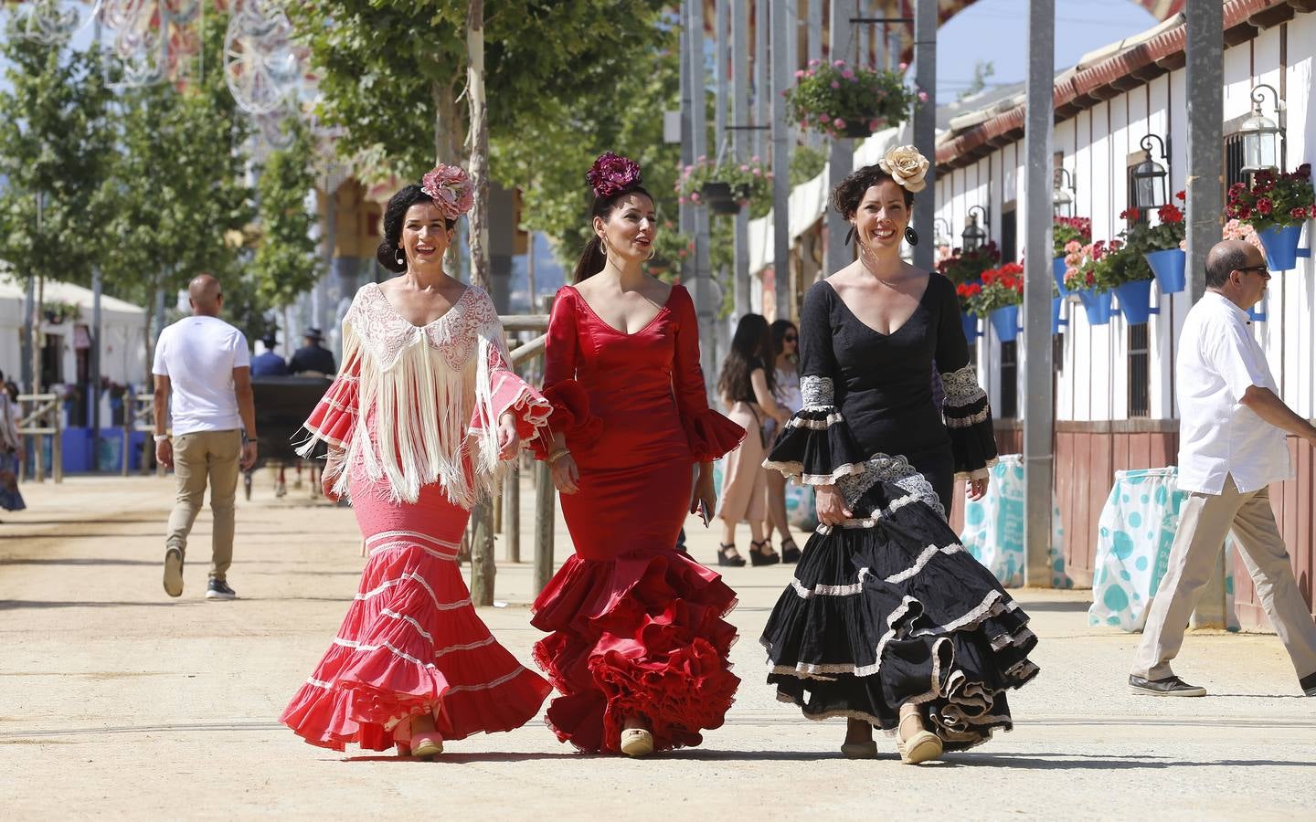 El tranquilo Lunes de Feria de Córdoba, en imágenes