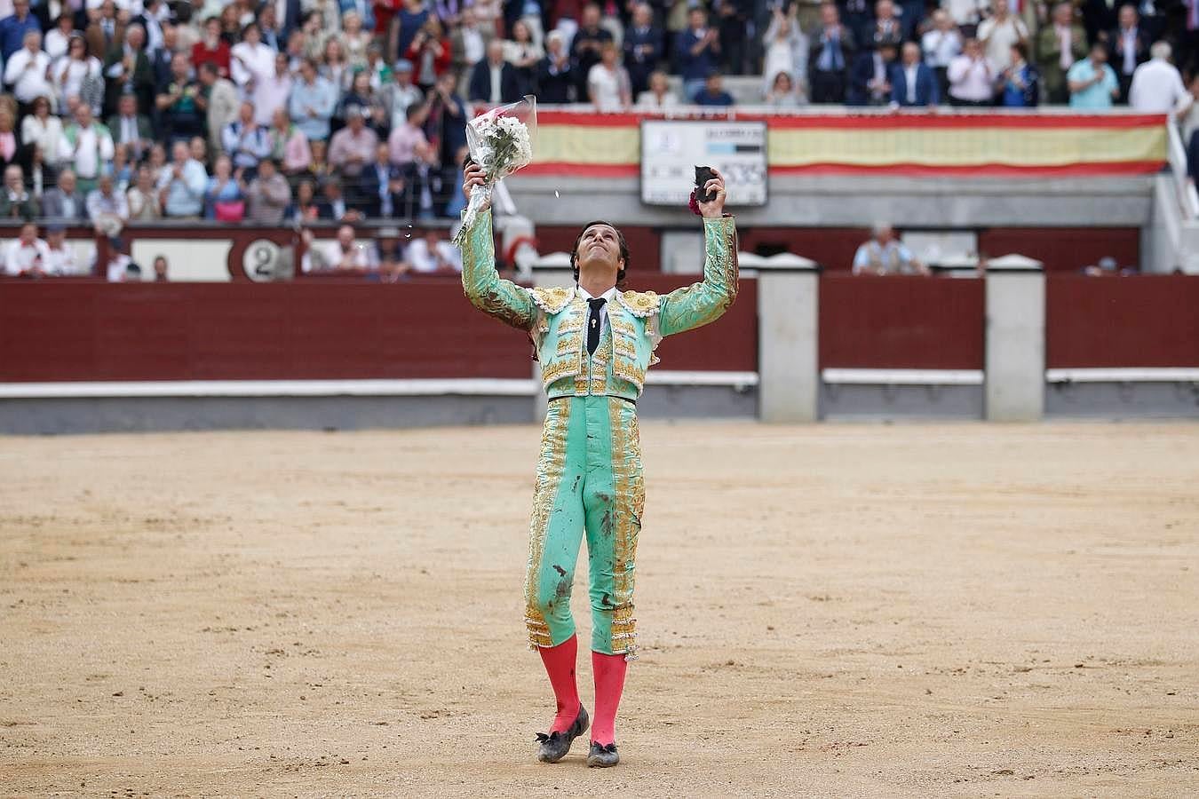 El triunfo de David Mora con un gran alcurrucén en Las Ventas, en imágenes