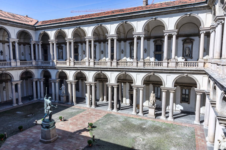 Palazzo delle Ambrosiana