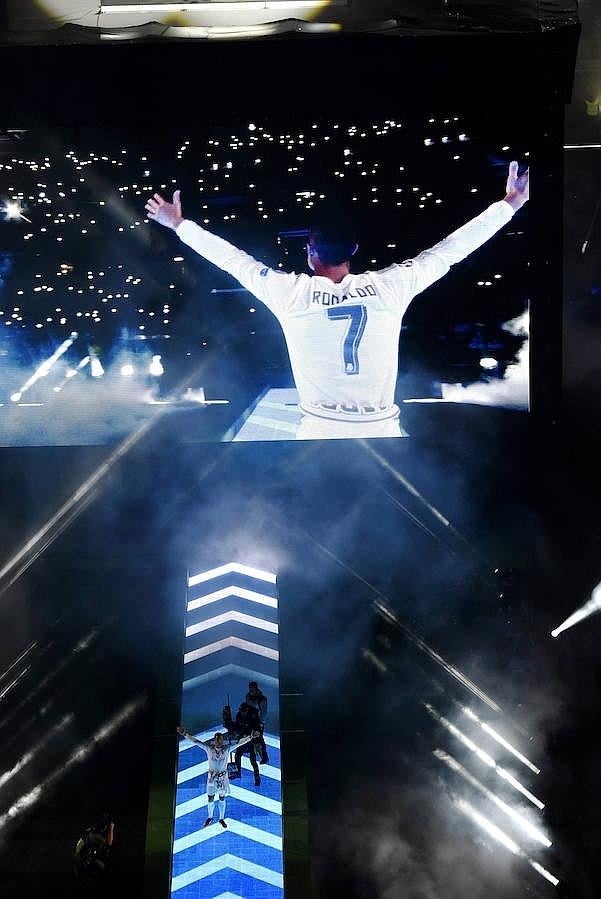 Cristiano Ronaldo, al saltar al Bernabéu. 