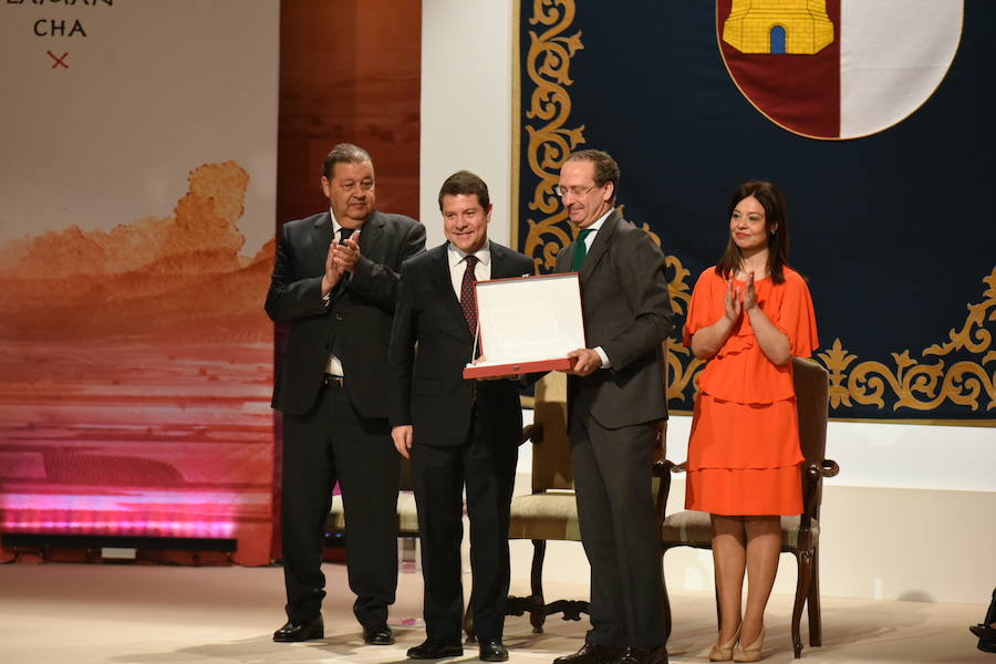 Placa al Mérito a la Fundación Juan March