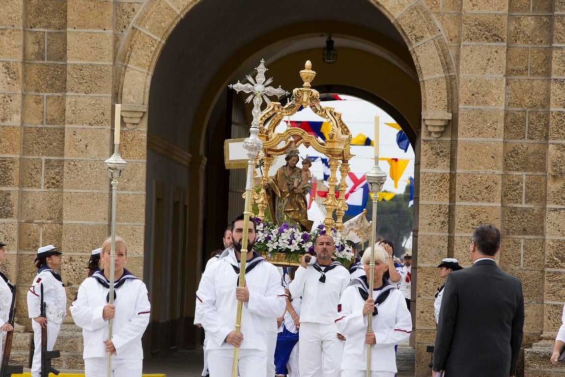 Fotos: Así ha sido la ceremonia de la Bendición del Mar en La Carraca