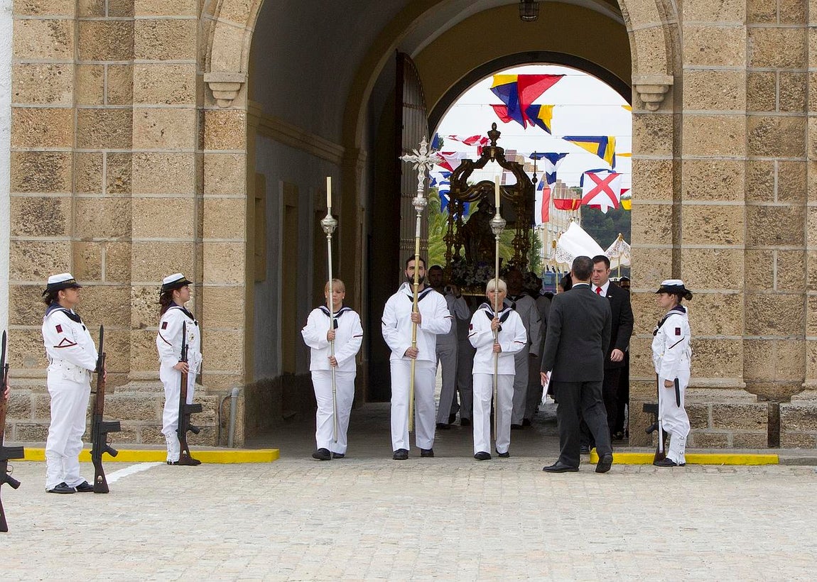Fotos: Así ha sido la ceremonia de la Bendición del Mar en La Carraca