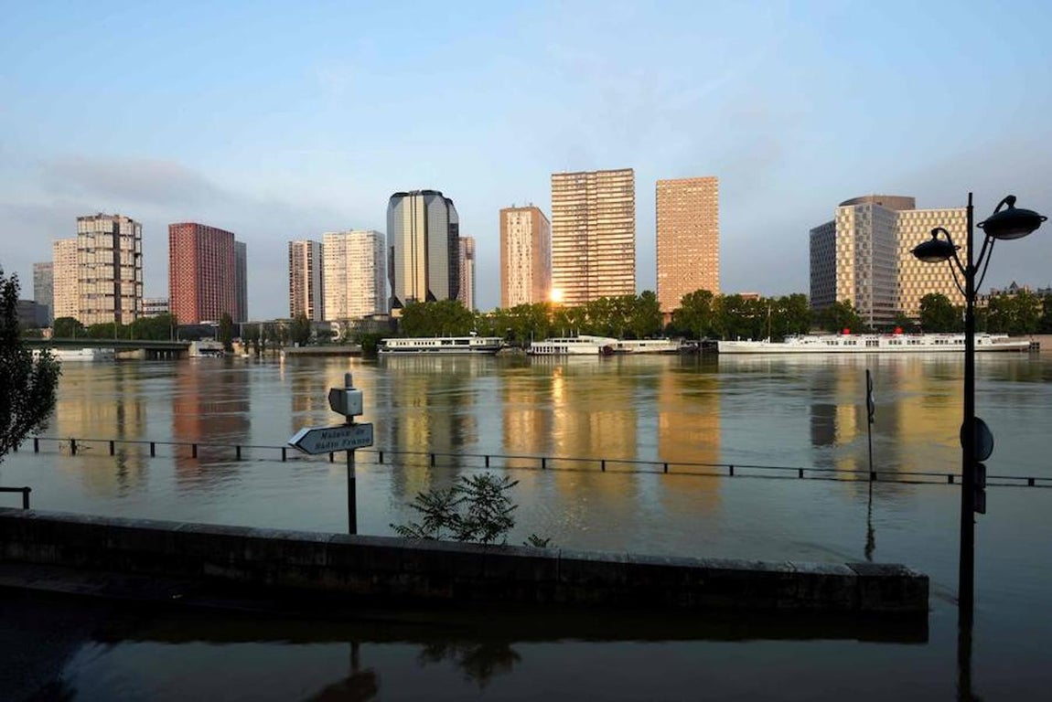 Vista de la crecida del Sena. 