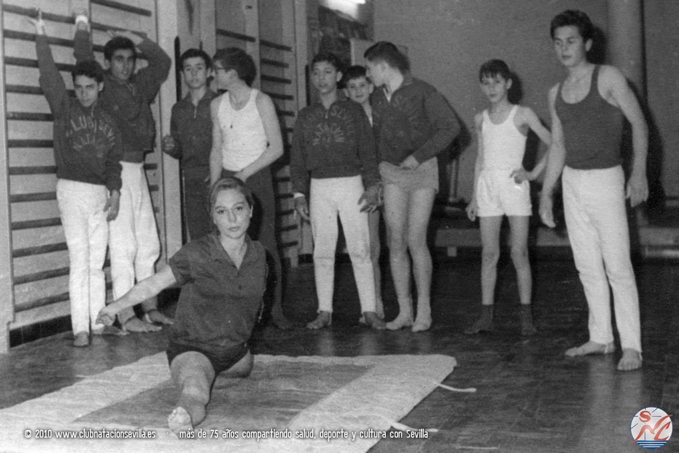 Adiós al Club Natación Sevilla: 85 años en 40 imágenes