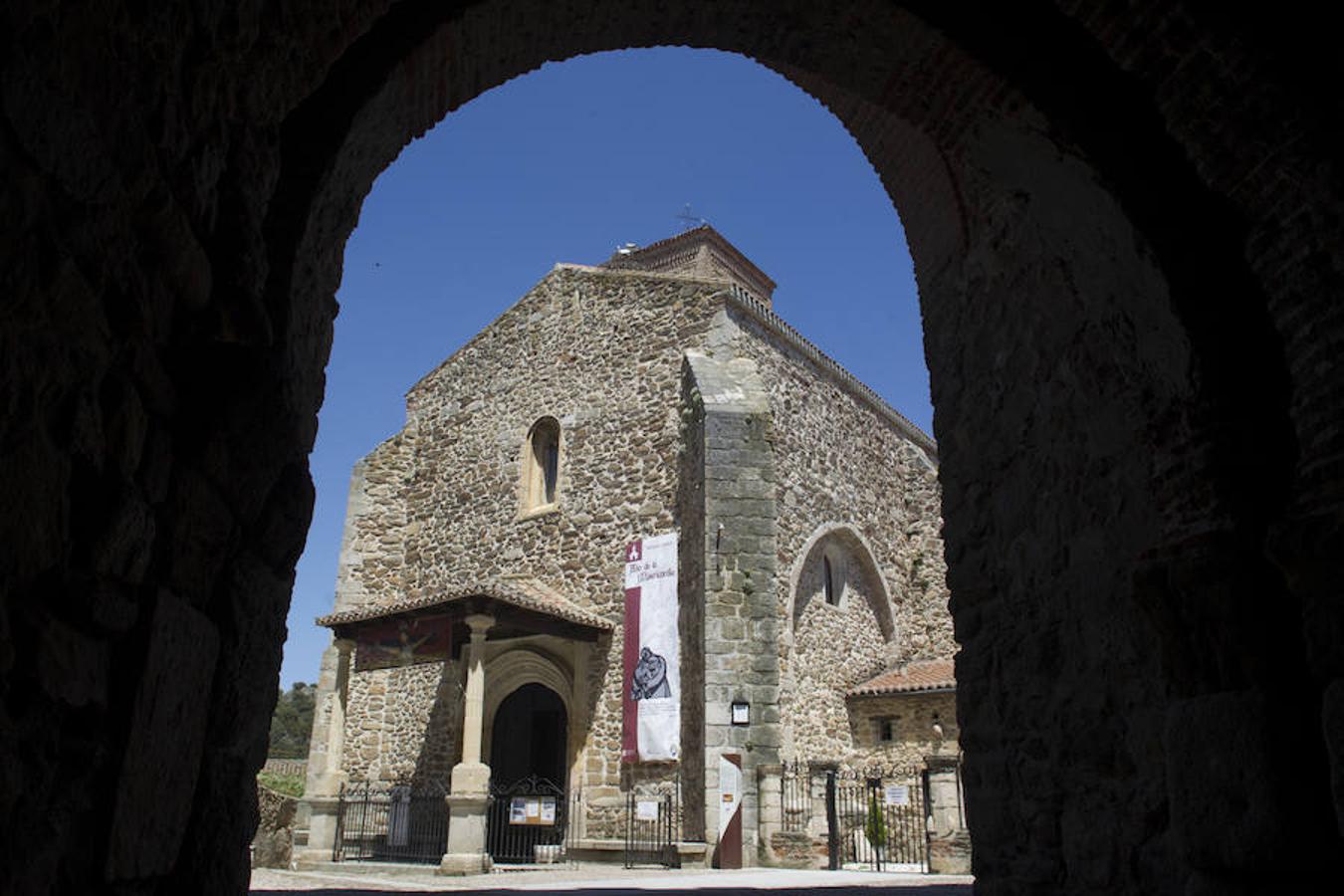 4. Iglesia de Santa María de Buitrago de Lozoya