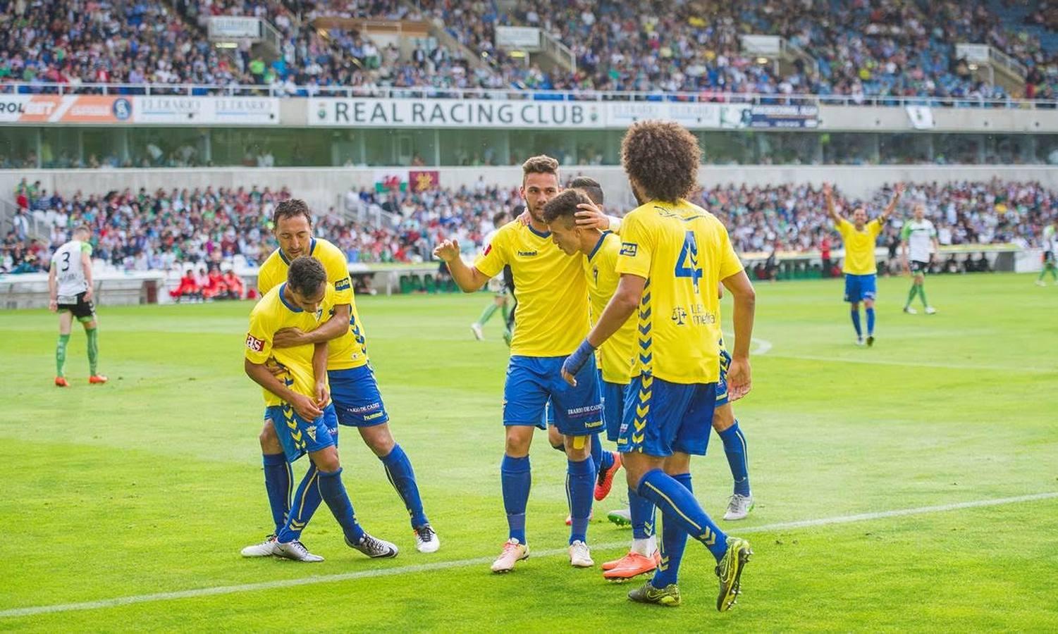 Las imágenes del partido Racing-Cádiz CF