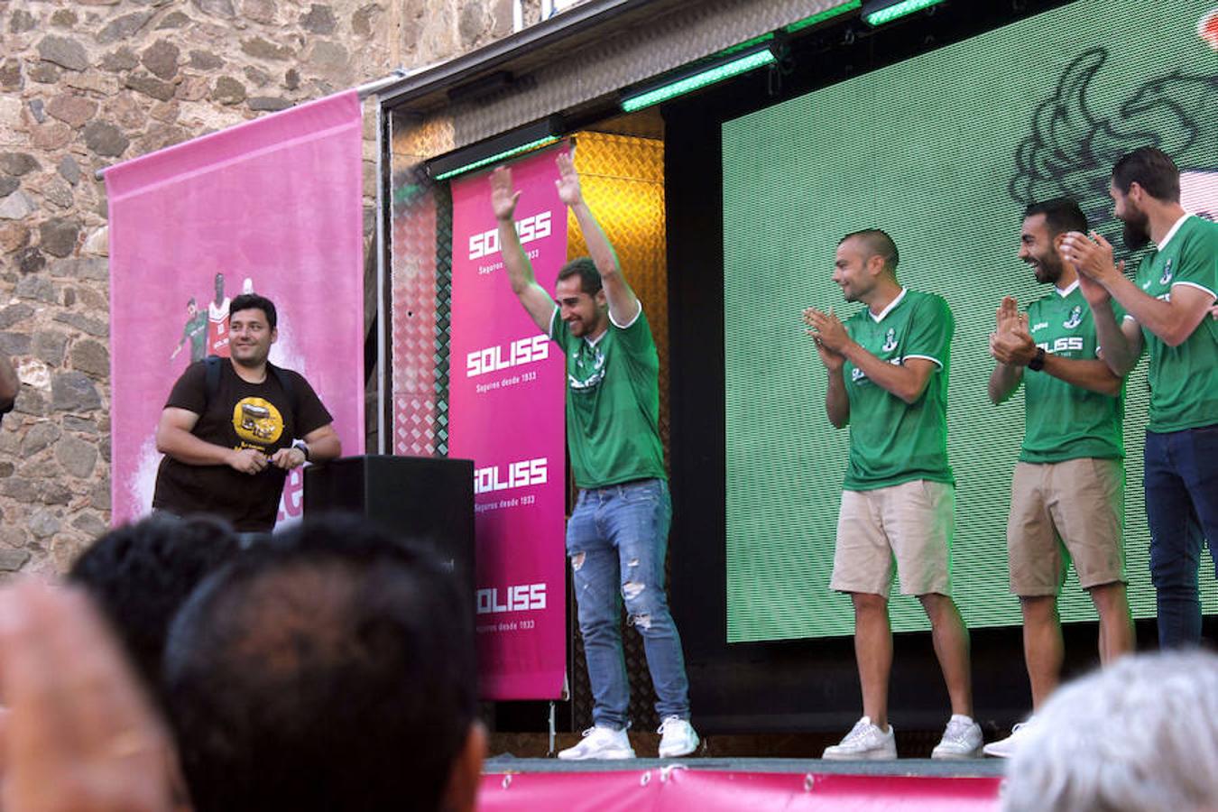 El homenaje al CD Toledo, en imágenes