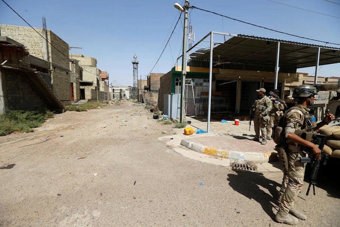 07. Además, destacó que las fuerzas iraquíes prosiguen su avance en los barrios del centro de Faluya.