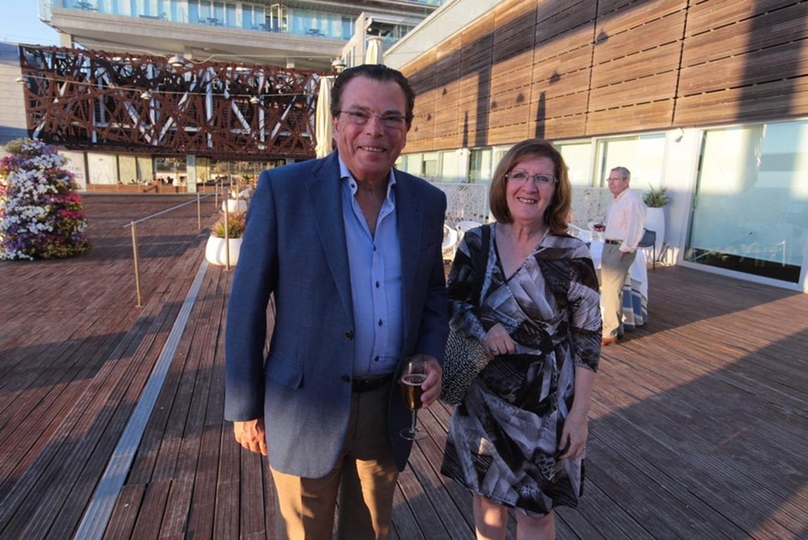 Las imágenes de la charla de José María Carrascal y Juan Fernández Miranda en el ciclo &#039;Cádiz Futuro&#039;