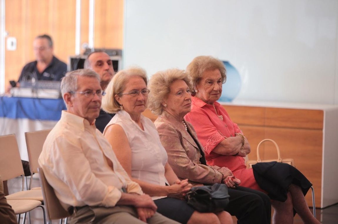 Las imágenes de la charla de José María Carrascal y Juan Fernández Miranda en el ciclo &#039;Cádiz Futuro&#039;