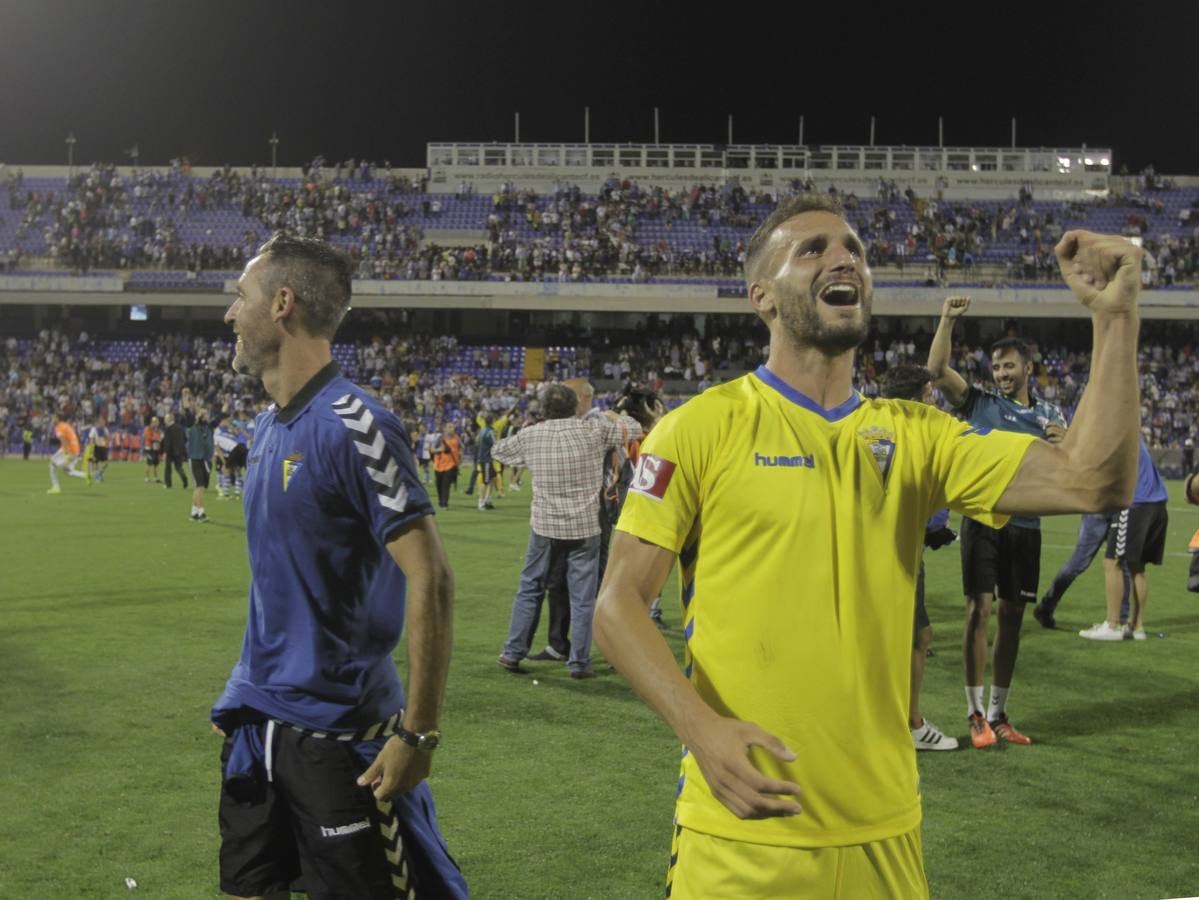 La fiesta de los jugadores en el Rico Pérez tras la victoria