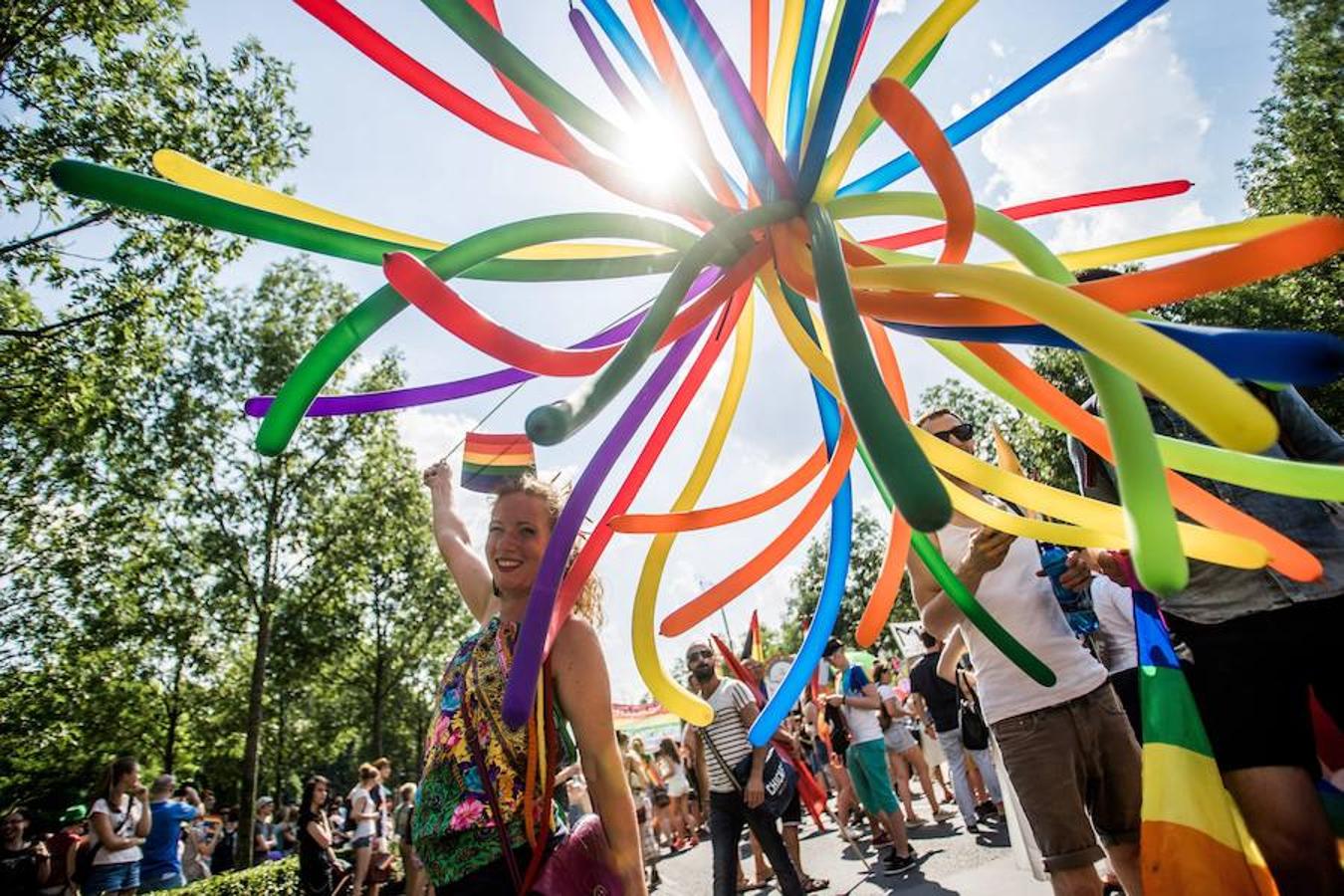 La comunidad homosexual y bisexual de Madrid celebra el Día del Orgullo Gay. 