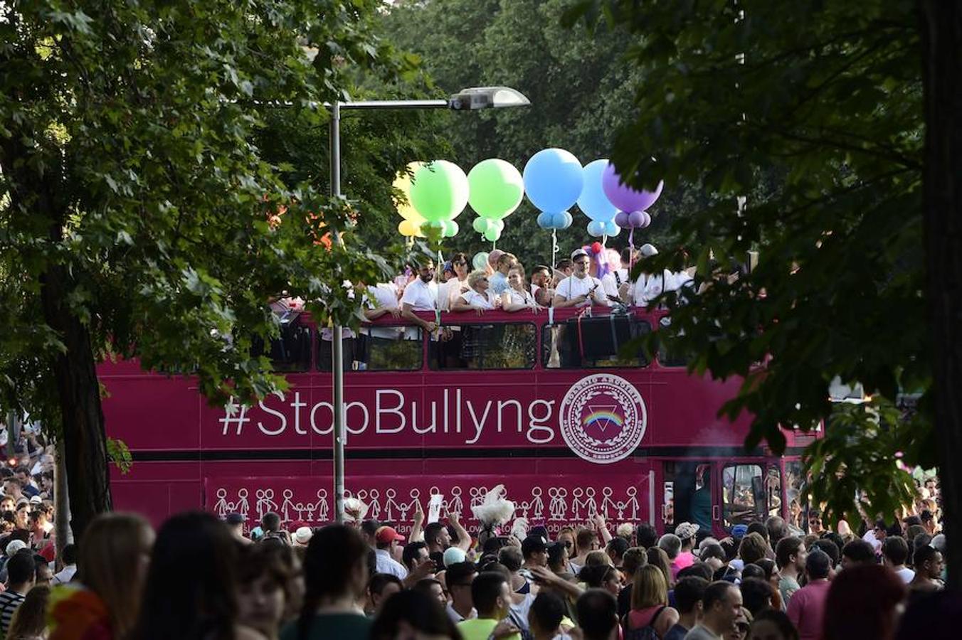 La comunidad homosexual y bisexual de Madrid celebra el Día del Orgullo Gay. 