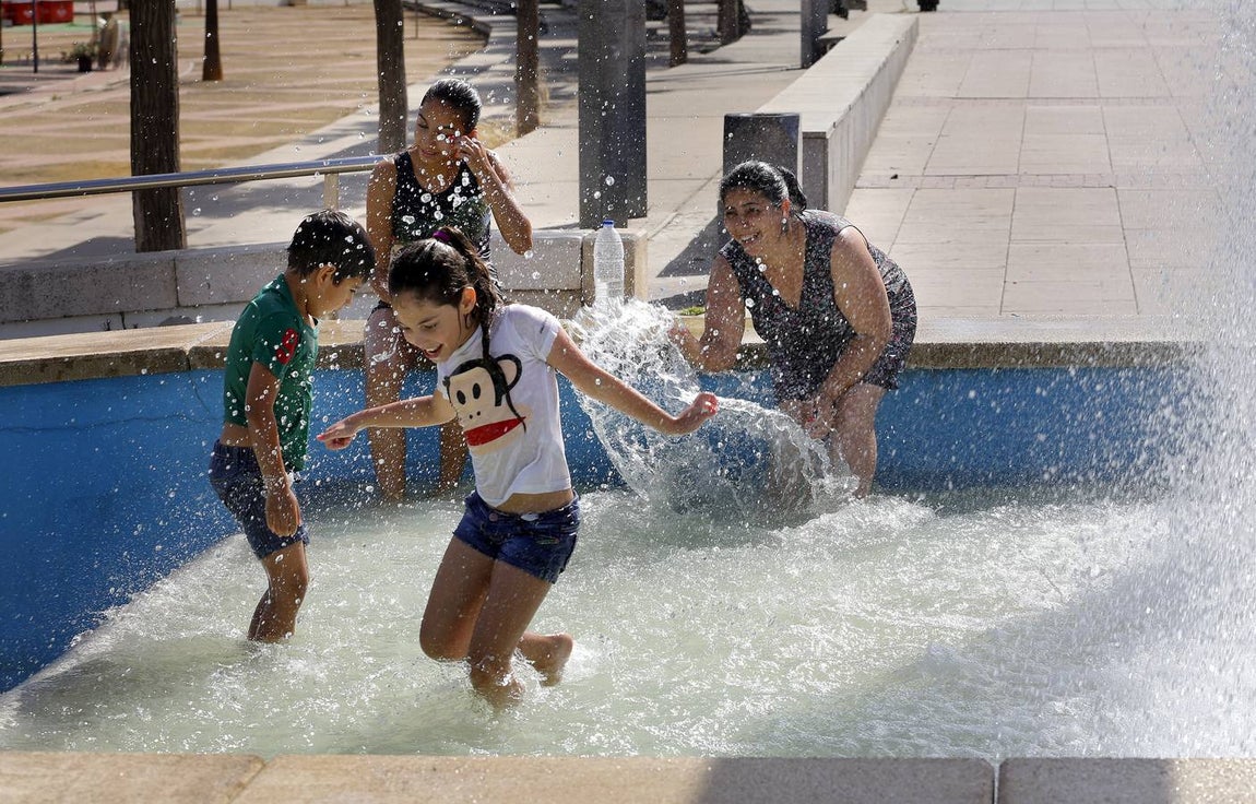En imágenes, el primer golpe de calor en Córdoba del verano