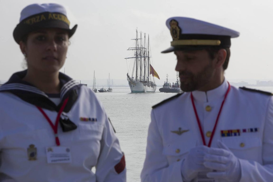 El buque Elcano regresa a Cádiz