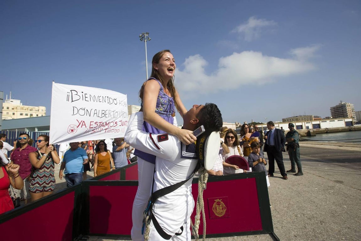 El buque Elcano regresa a Cádiz