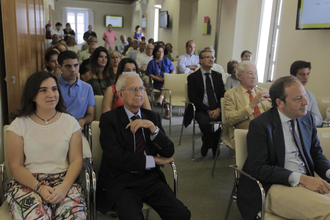 ABC y la Fundación Cajasol entregan el premio de narrativa escolar sobre el escritor