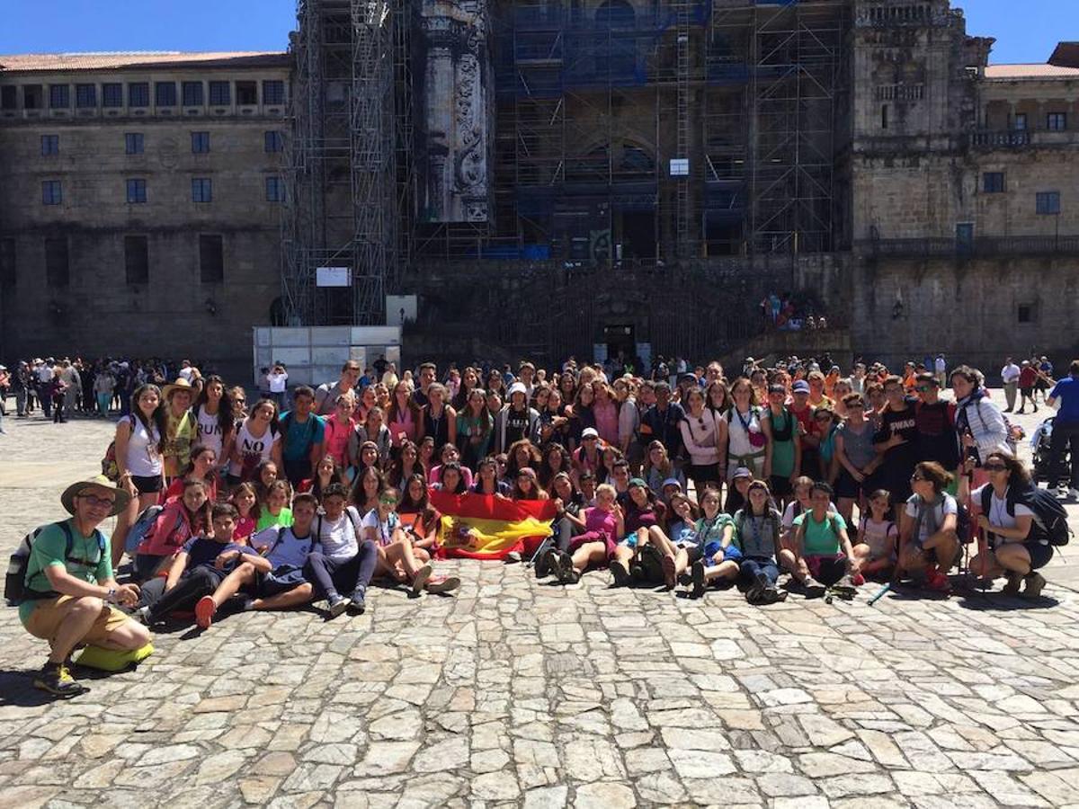 Jóvenes toledanos realizan el Camino de Santiago