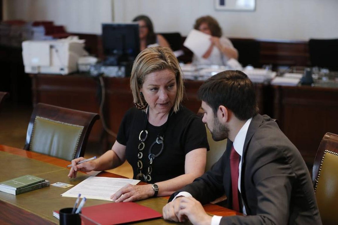 Ana Oramas, diputada desde el 2007, es la única representante de Coalición Canaria en el Congreso. 