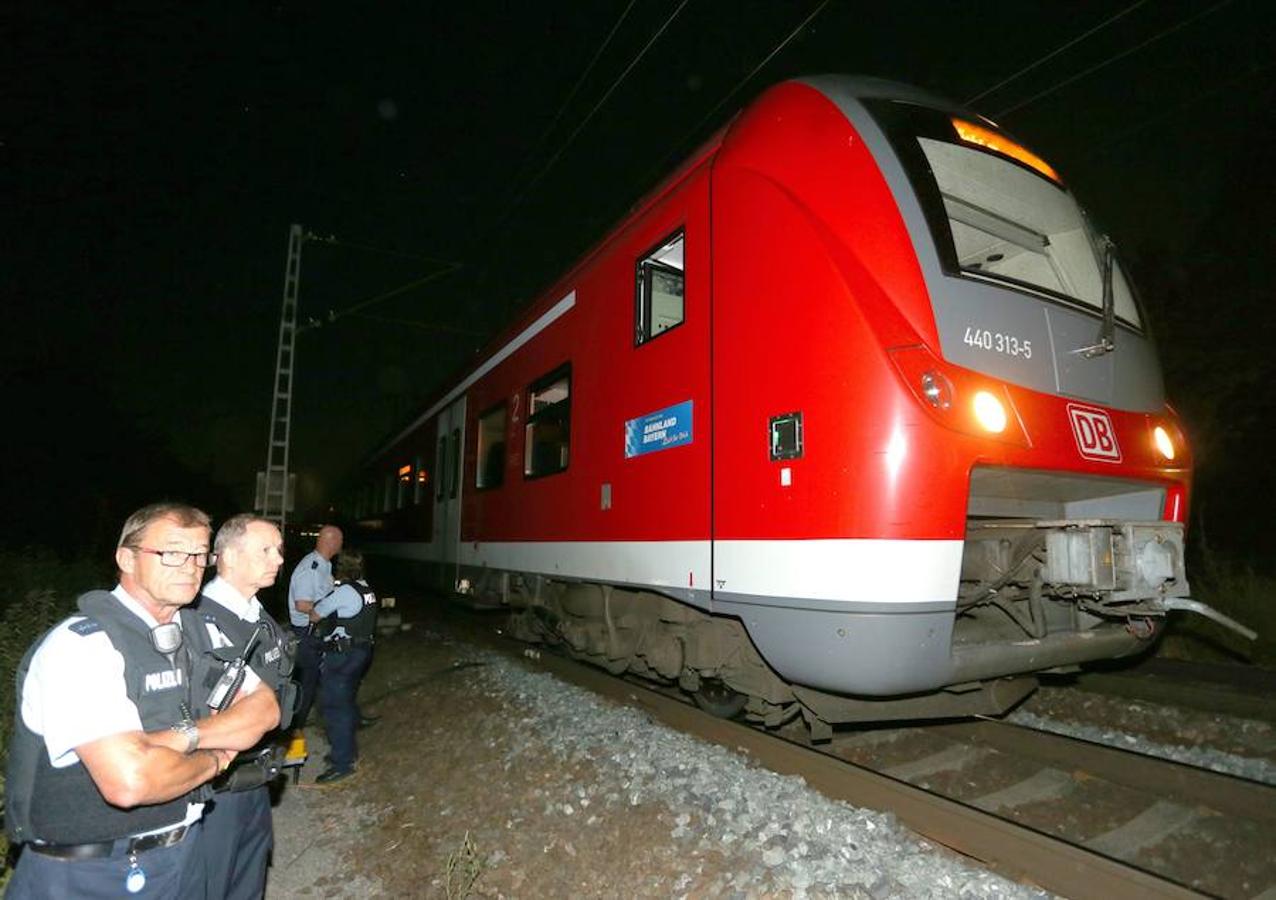 El ataque se produjo en el tren que hacía el trayecto Treuchtlingen (Baviera) - Wurzburgo. 