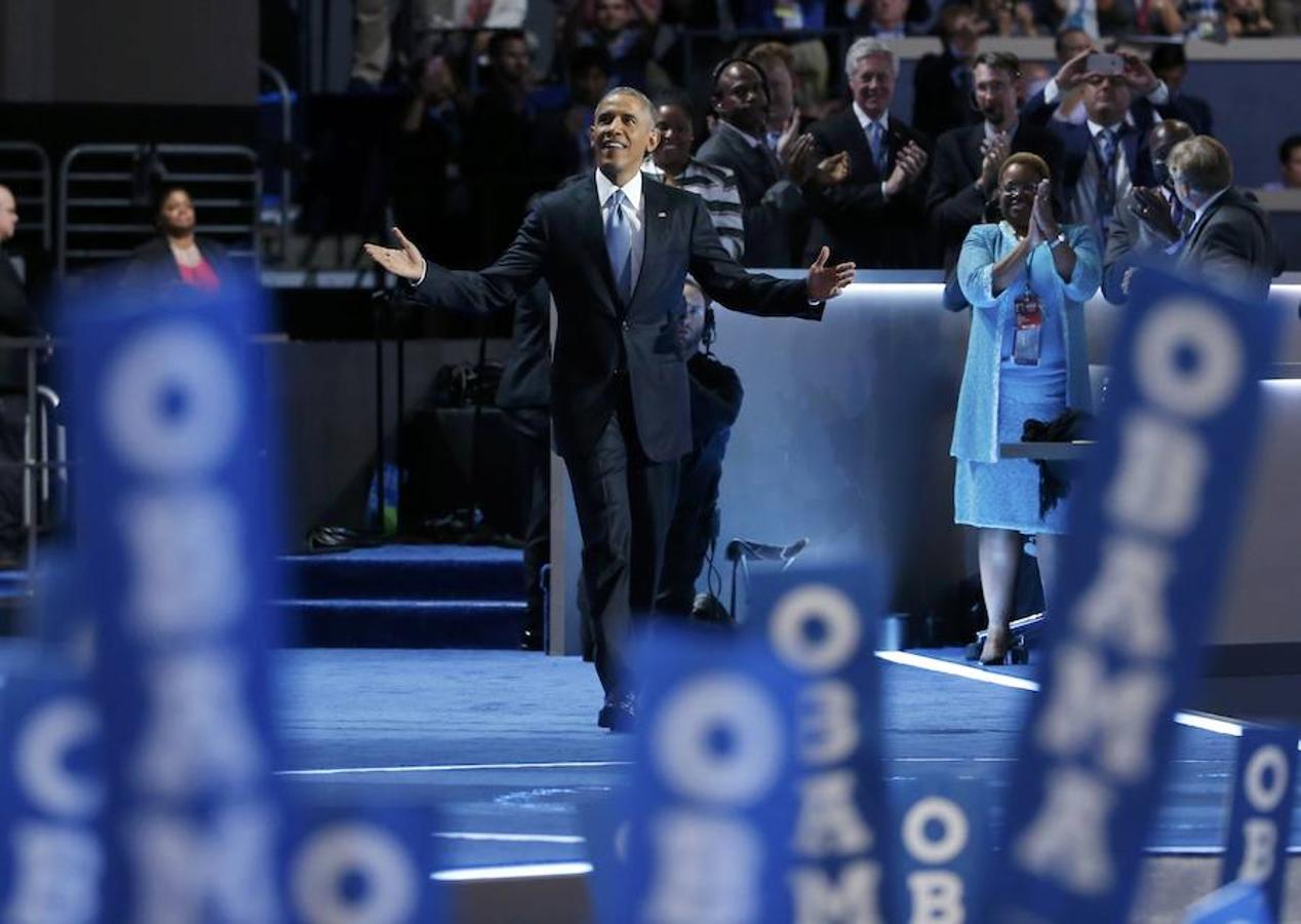 Las imágenes de la tercera jornada de la Convención Nacional del Partido Demócrata. El actual presidente de los Estados Unidos, Barack Obama, ha intervenido en la tercera jornada de la convención demócrata