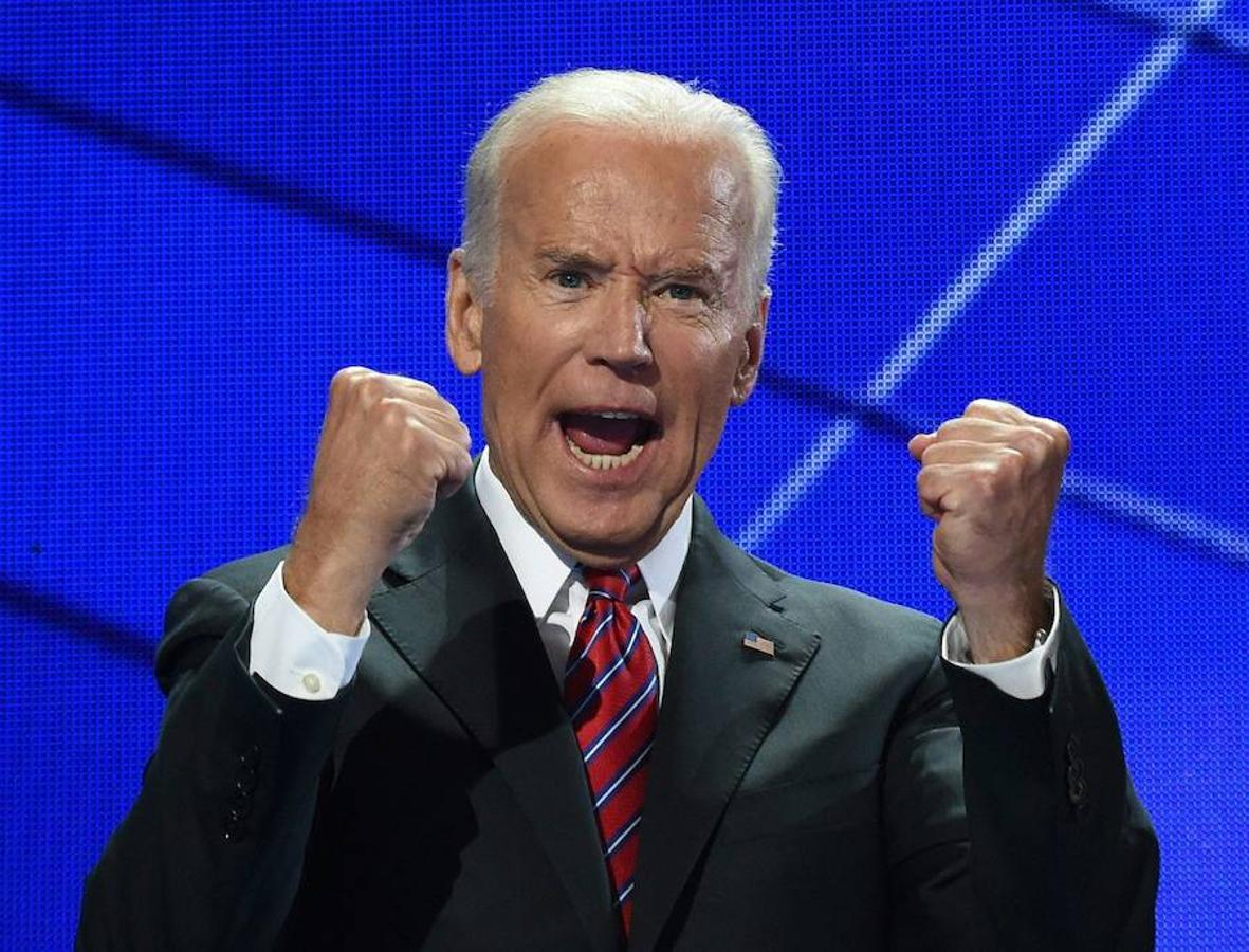 Las imágenes de la tercera jornada de la Convención Nacional del Partido Demócrata. Biden ha asegurado que Trump «no tiene idea de nada, y punto»