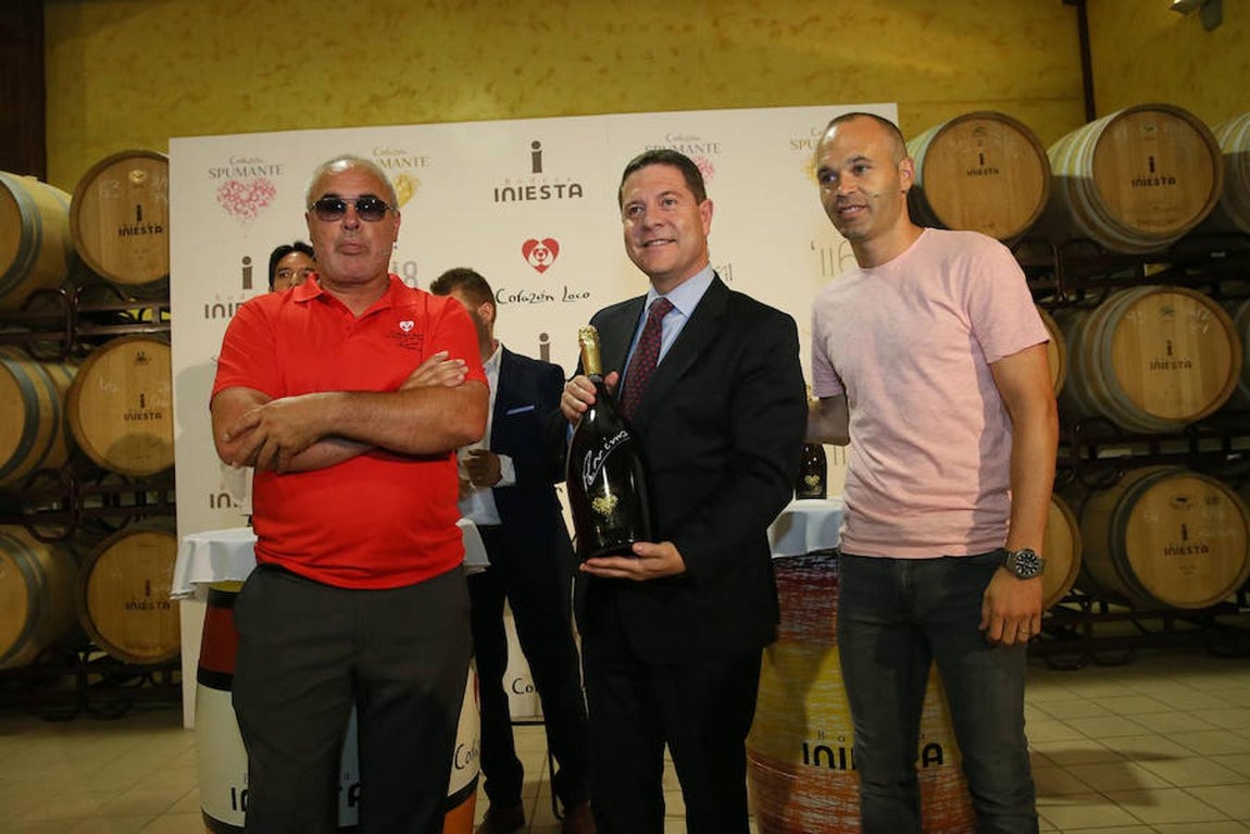 Presentación de los vinos «Corazón Spumante» en Fuentealbilla (Albacete)