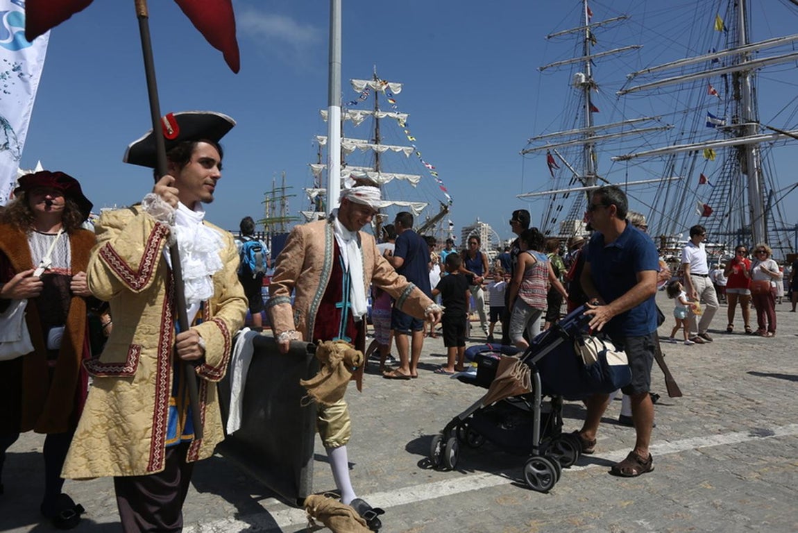 Fotos: Los veleros de la Gran Regata de Cádiz