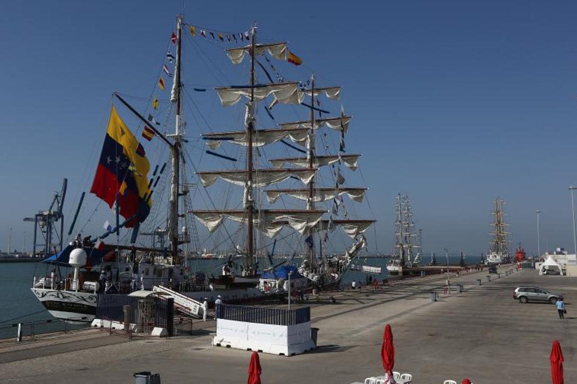 Fotos: Los veleros de la Gran Regata de Cádiz