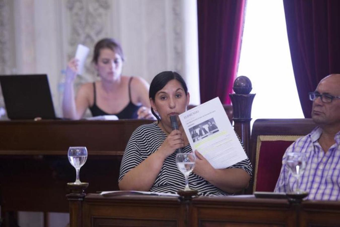 Así ha sido el Pleno en el Ayuntamiento de Cádiz