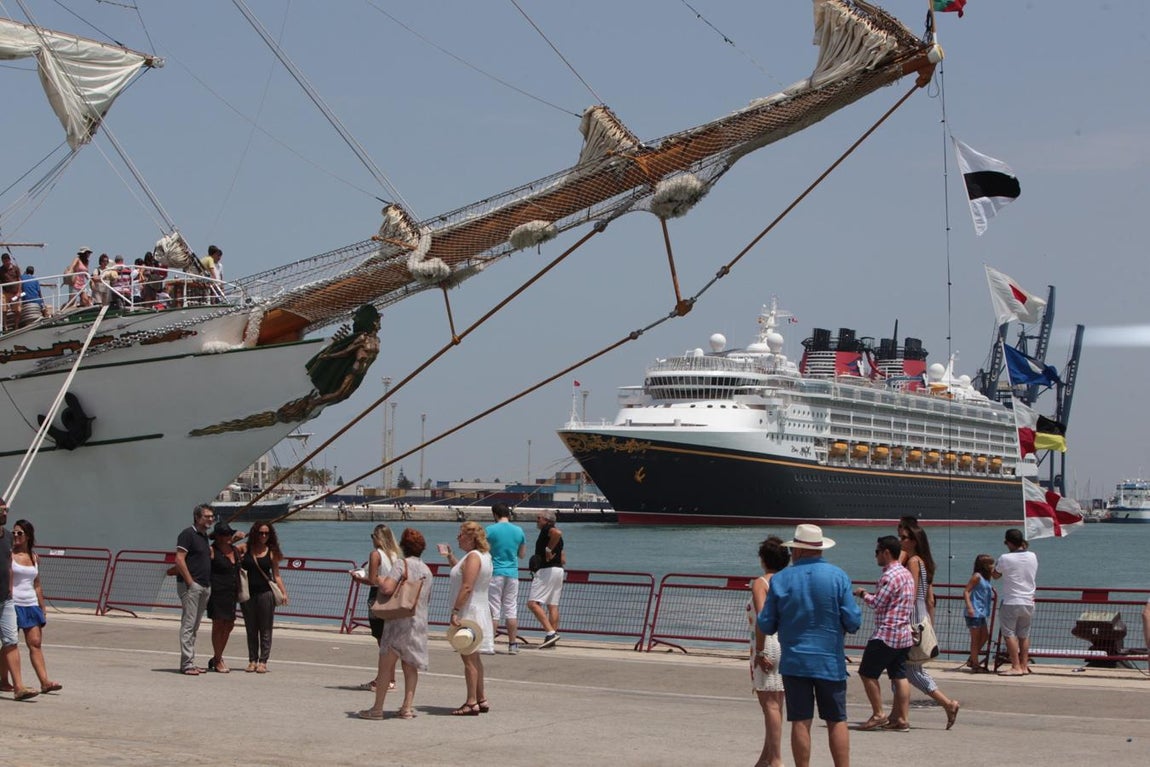Ambiente del sábado en la Gran Regata de Cádiz