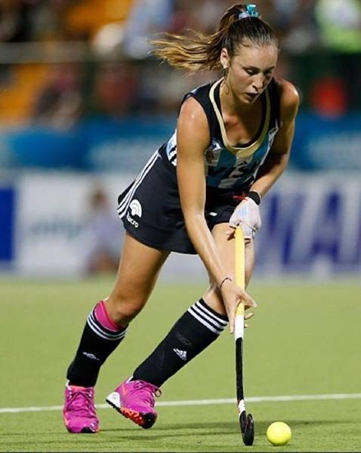 Florencia Habif (22 años). Jugadora argentina de hockey sobre césped. 