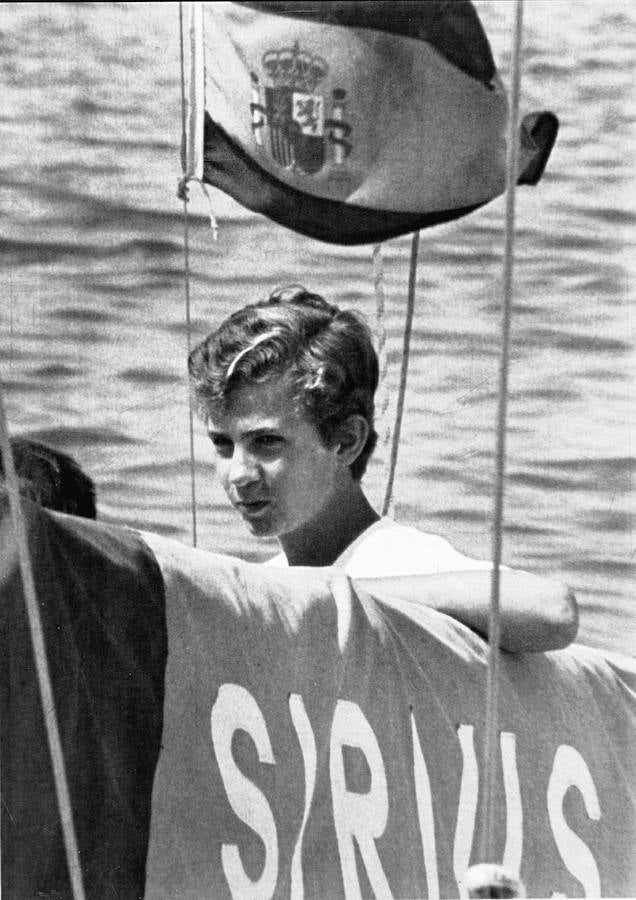 El entonces Príncipe de Asturias se estrenó en la Copa del Rey como tripulante del Sirius II. 