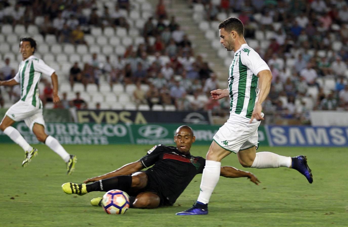 La presentación del Cordoba CF ante su afición en imágenes